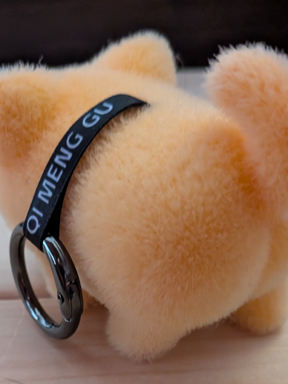 Yooki Versutile Cat Keychain, Pink Hair with Orange Costume - Picture 3 of 3